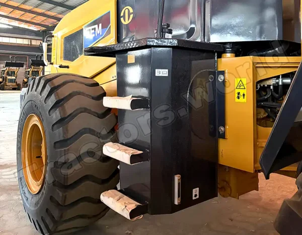 SEM 655F Wheel Loader In Guyana