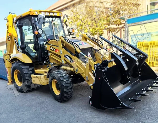 Massive 3CX (Side Shift) backhoe Loader In Guyana