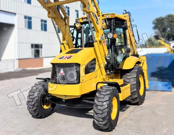 Massive 3CX (Side Shift) backhoe Loader In Guyana